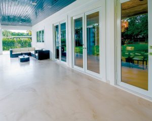 Crema-Europa-Limestone-Patio